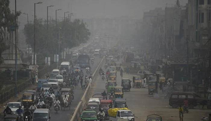 Karachi tops the list of world's 10 most polluted cities 