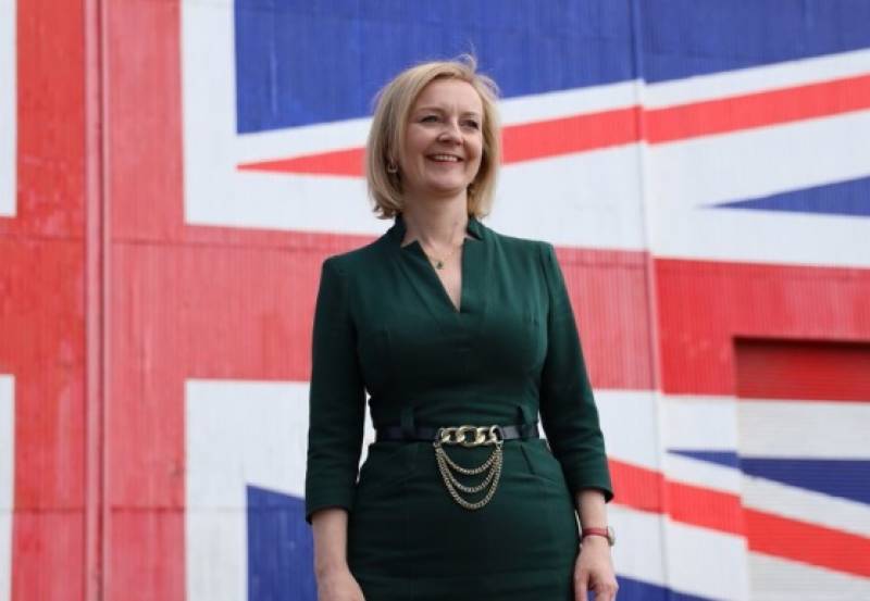 Liz Truss steps down as UK prime minister