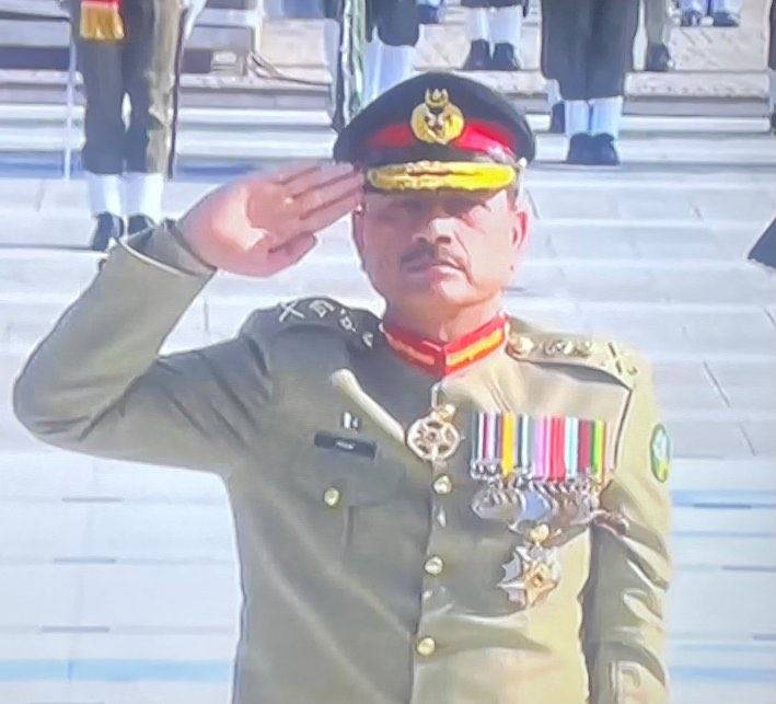 Congratulations pour in for new Army Chief General Asim Munir