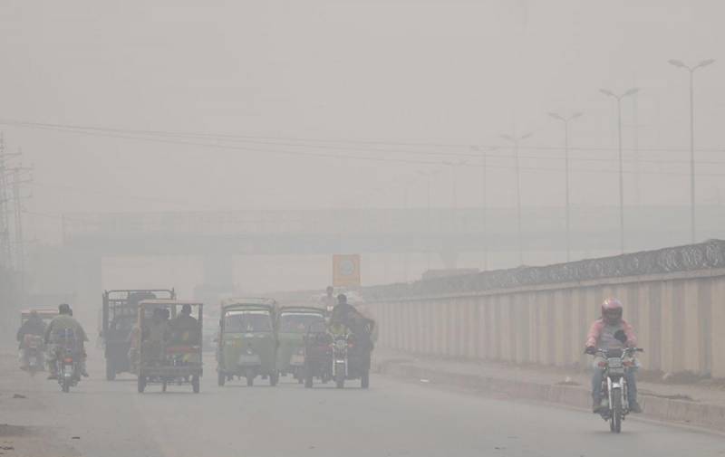 Lahore records worst air quality in the world as AQI crosses 400