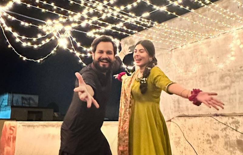 Social media influencers Azlan and Warisha share Mehendi ceremony pictures 