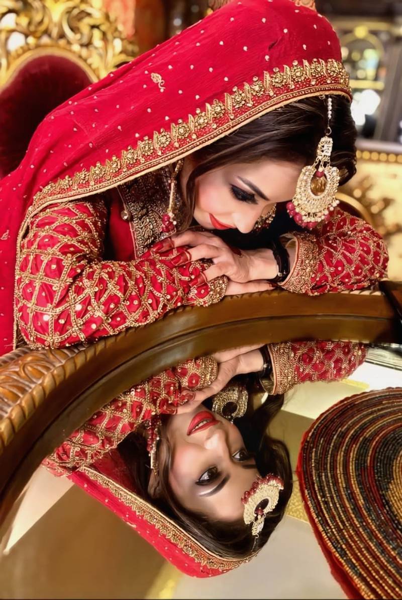 'Parizaad' famed Ilma Jaffri dazzles fans with gorgeous bridal shoot