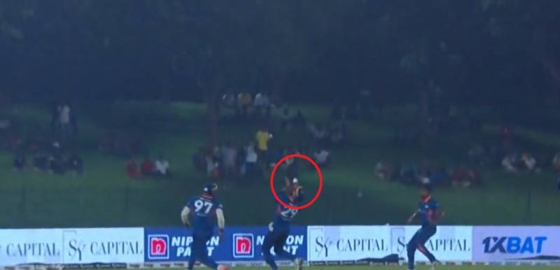 Sri Lankan player loses teeth while taking catch in LPL match (VIDEO)
