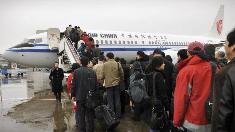 US among other countries announce COVID restrictions for Chinese travelers