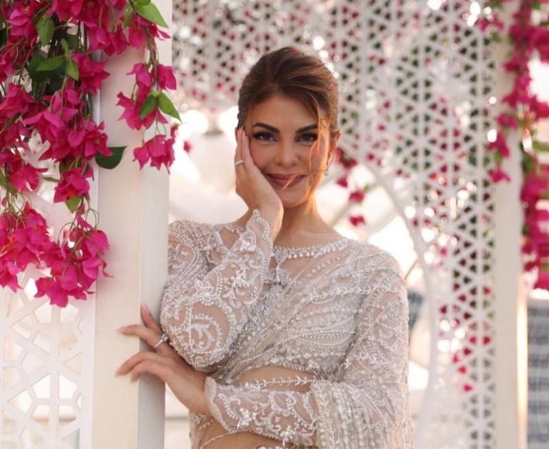Jacqueline Fernandez stuns in Pakistani bridal couture 