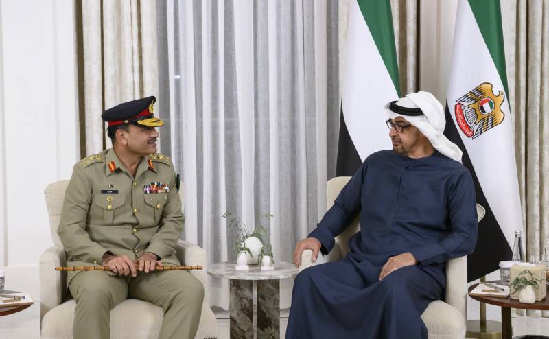 Pakistan’s Army Chief meets UAE President during maiden official visit