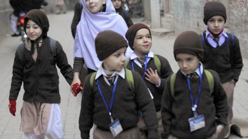 Schools relax strict uniform rules to prevent children from cold in Punjab