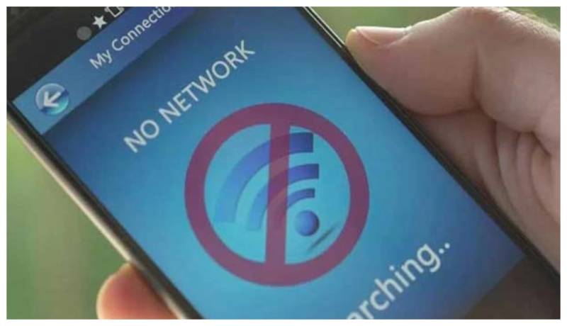 Mobile phone services disrupted in parts of Pakistan