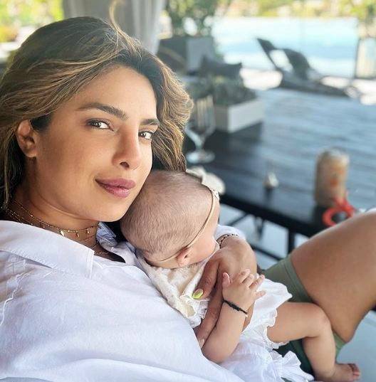 Priyanka Chopra surprises the world by revealing daughter Malti Marie’s face after one year