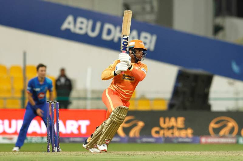 Shimron Hetmyer’s last ball six helps Gulf Giants defeat MI Emirates and qualify for playoffs