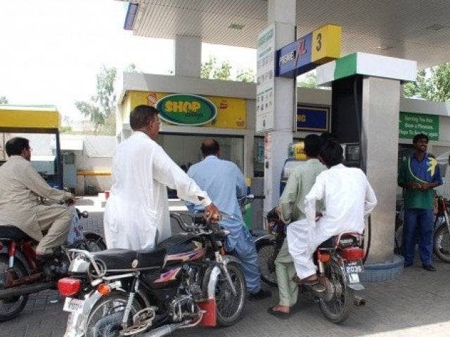 Rupee depreciation pushing Pakistan's oil industry to brink of collapse, warns OCAC