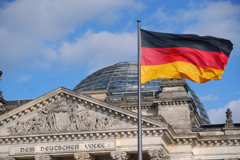 Thinking to relocate to Germany? Here's a guide on work visa for IT specialists 