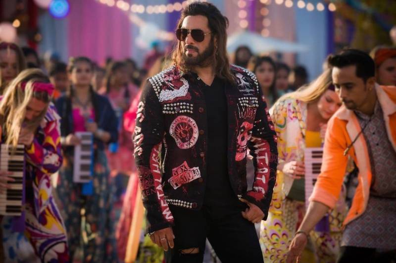 Salman Khan unveils romantic track 'Jee Rahe The Hum' from 'Kisi Ka Bhai Kisi Ki Jaan'