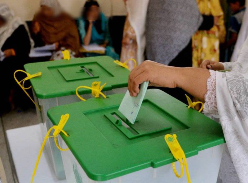 Polling for local government elections underway in 15 districts of Sindh
