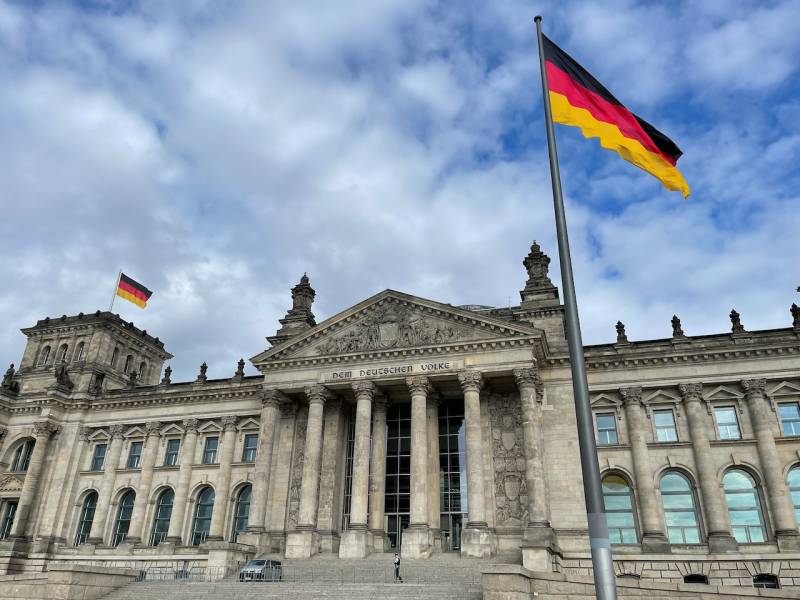 How to get Germany's Green Card? Check your eligibility for immigration 
