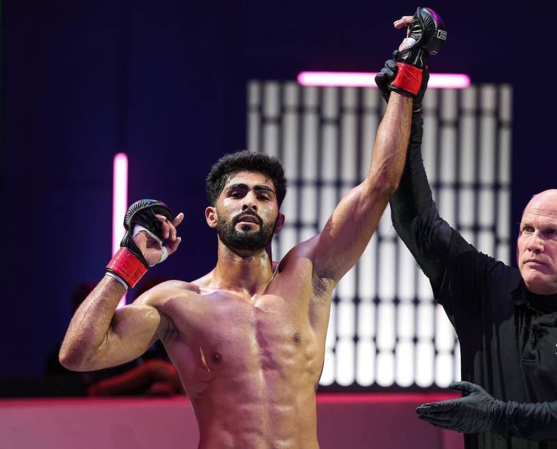 Pakistan’s Shahzaib Rindh makes history by winning Karate Combat fight in US
