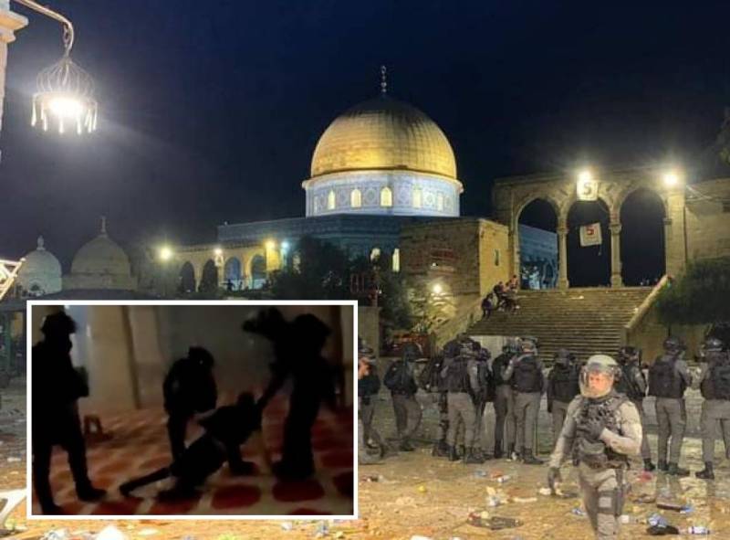 Israeli forces storm Al-Aqsa Mosque, attack worshipers during Ramadan