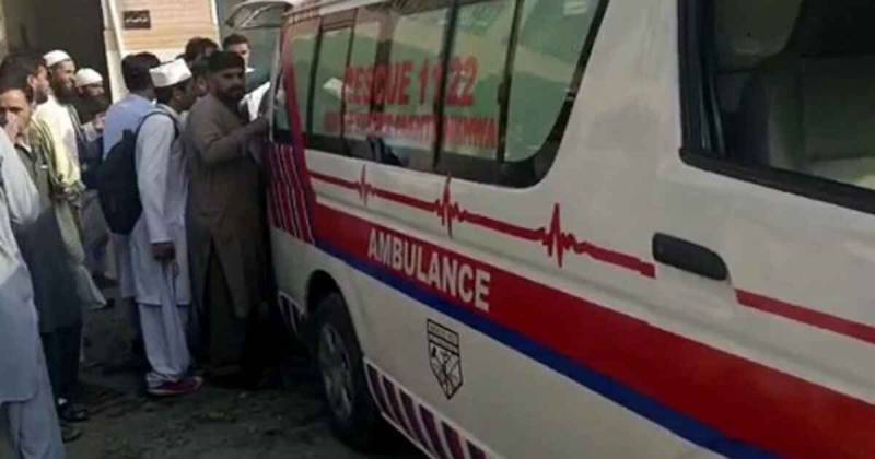 Student killed, six injured as cop sprays bullets at school van in Swat