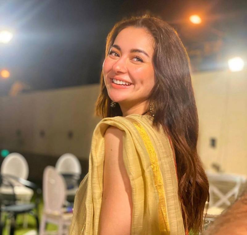 Hania Aamir enthralls fans with her singing skills