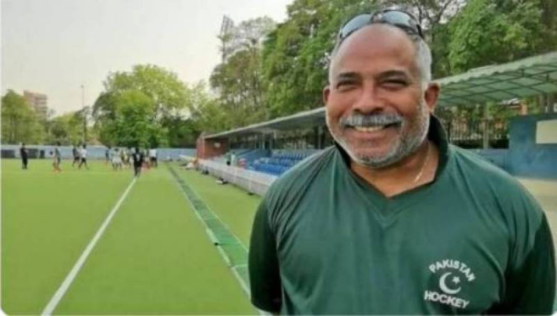 Pakistan Hockey team's head coach resigns due to salary dispute