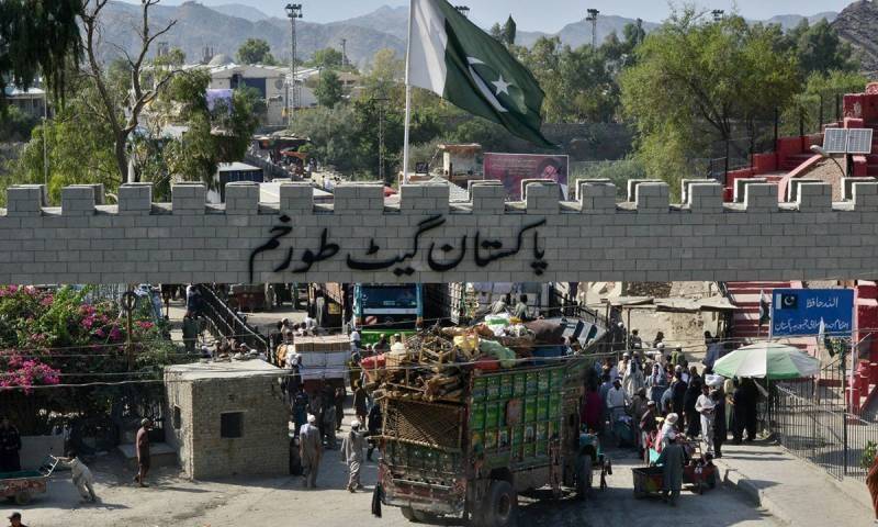 Pakistan allows barter trade with Iran, Afghanistan and Russia