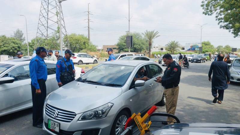 Sindh launches crackdown against tax defaulting vehicles 