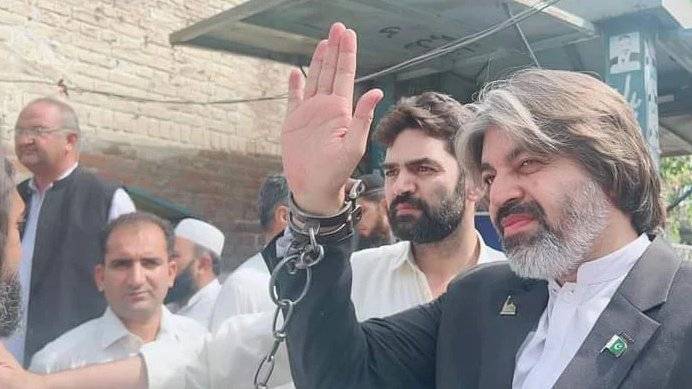 PTI leader Ali Muhammad Khan released from Mardan Central Jail after 80 days