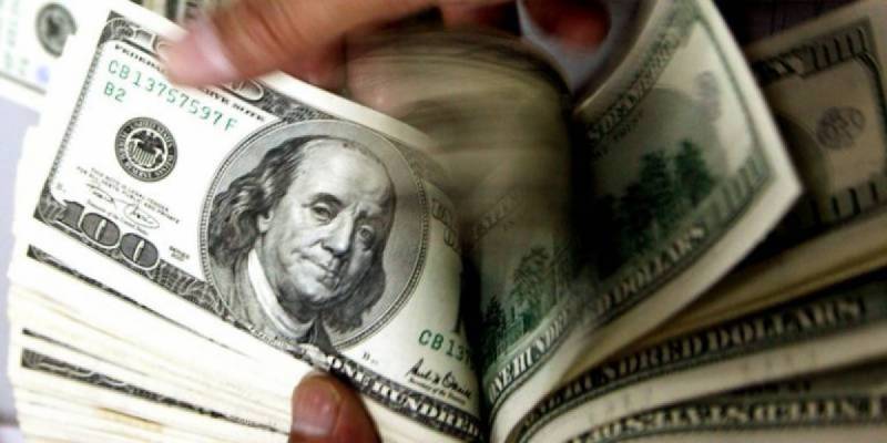USD to PKR: Rupee recovers slightly against dollar in interbank