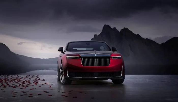 Rolls-Royce introduces world's most expensive car 'La Rose Noire Droptail'