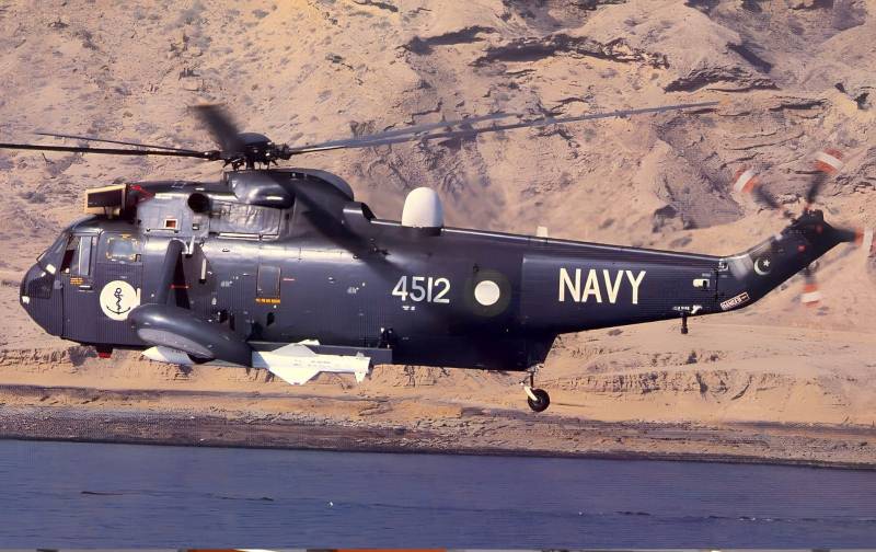 Three Pakistan Navy personnel martyred in Gwadar helicopter crash