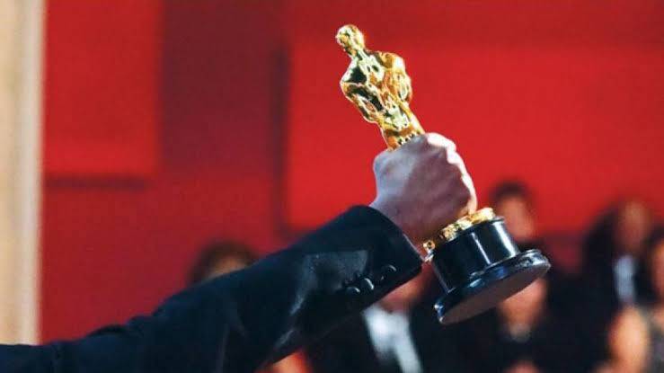 Pakistan names jury to nominate film for Oscars