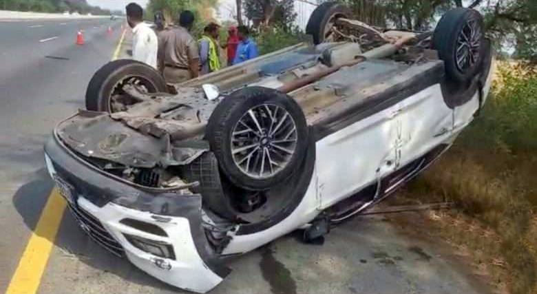 Deadly car-trailer collision in Rahim Yar Khan kills eight; several injured