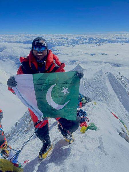 Sirbaz Khan becomes first Pakistani climber to scale 13 of world’s 14 highest peaks