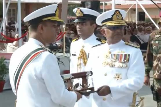 Admiral Naveed Ashraf takes charge as new chief of Pakistan Navy