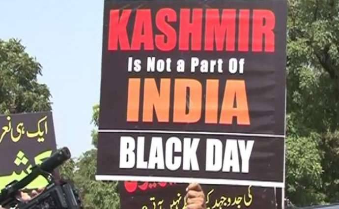 Kashmiris observe Black Day against illegal Indian occupation