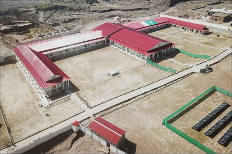 Pakistan Army establishes three science laboratories at Tirah Education Complex