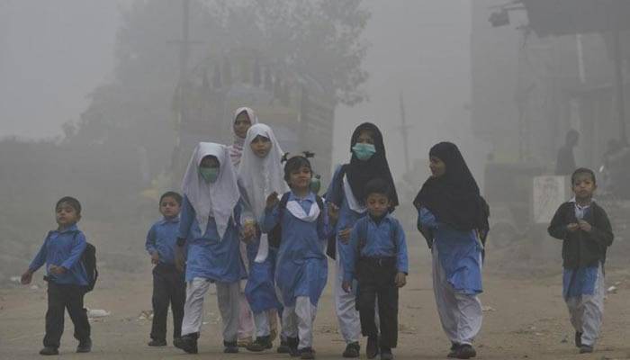 Punjab announces four-day holiday amid worsening smog