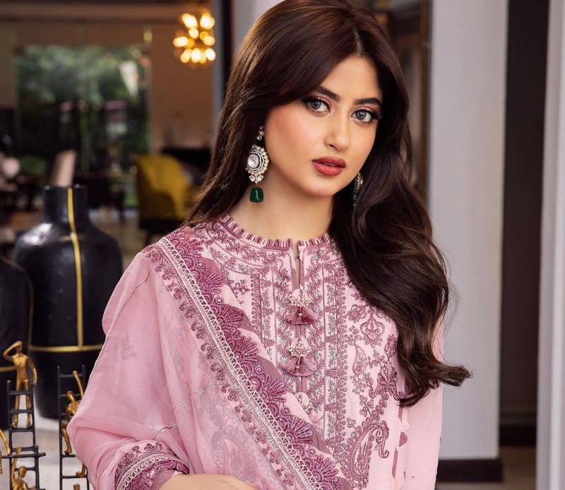 Sajal Aly's latest pic with cryptic caption takes the internet by storm