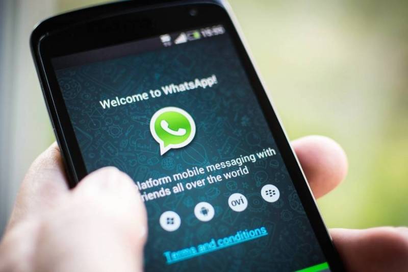 Now you can login to WhatsApp on your iPhone with email!