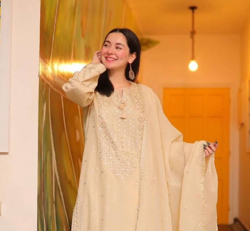Hania Aamir receives flak over latest pictures from Dubai