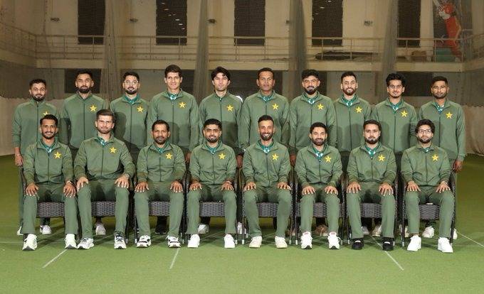 Australian PM invites Pakistan cricket team to dinner