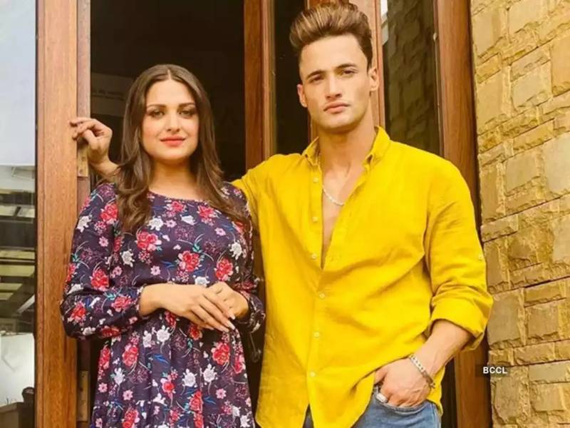 Bigg Boss 13 couple Himanshi Khurana and Asim Riaz announce breakup after 4 years