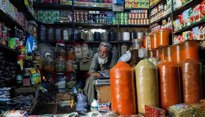 Govt plans to tax retailers from Jan 15