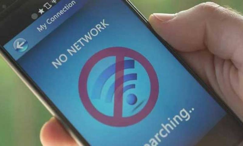 Mobile phone services, internet suspended in Pakistan as voting underway 