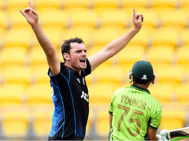 Cricket: NZ beat Pak in first ODI