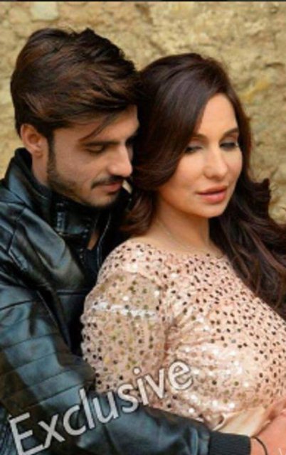 arshad-khan-photos-with-muskan-jay-for-upcoming-music-video-4