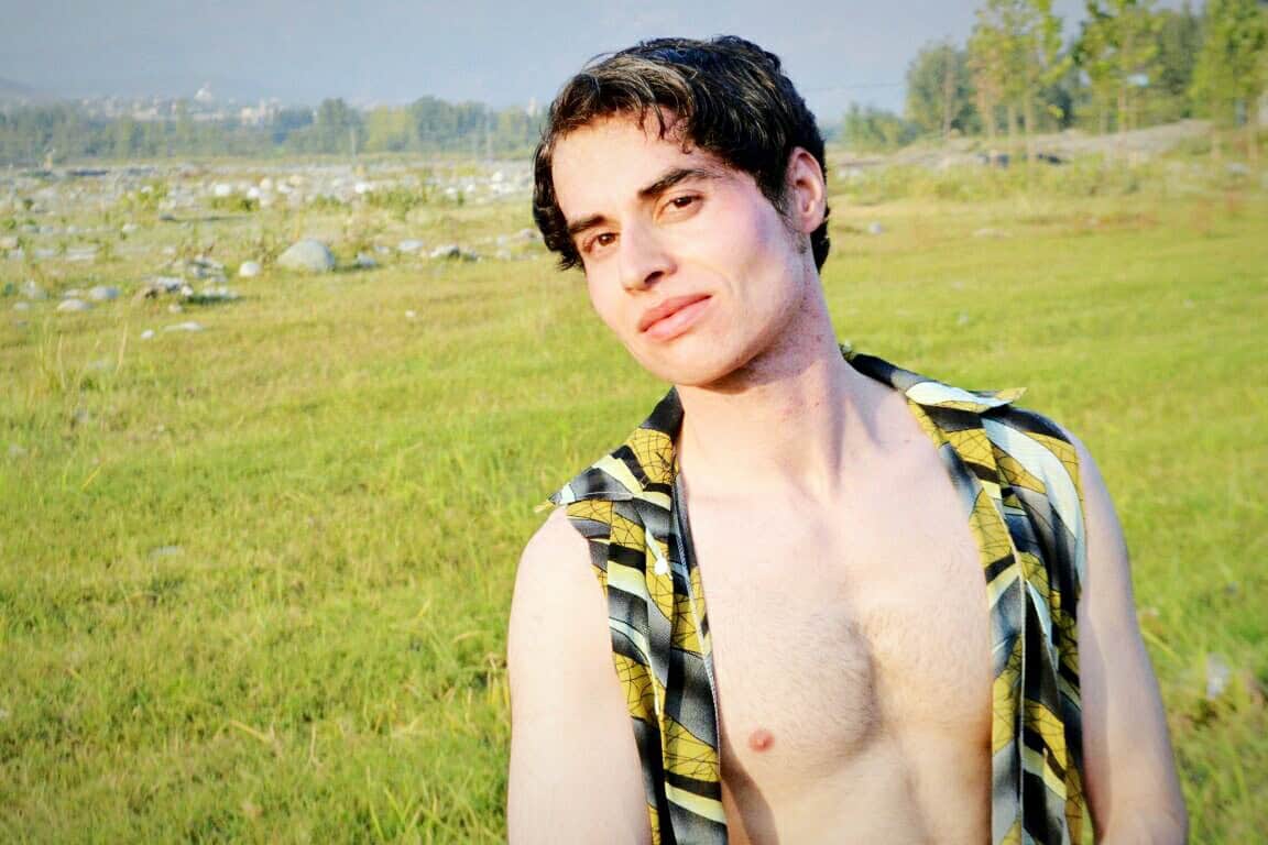 The Obsession With Nasir Khan Jan Are Pakistanis Entertained By Taboos the-obsession-with-nasir-khan-jan-are-pakistanis-entertained-by-taboos