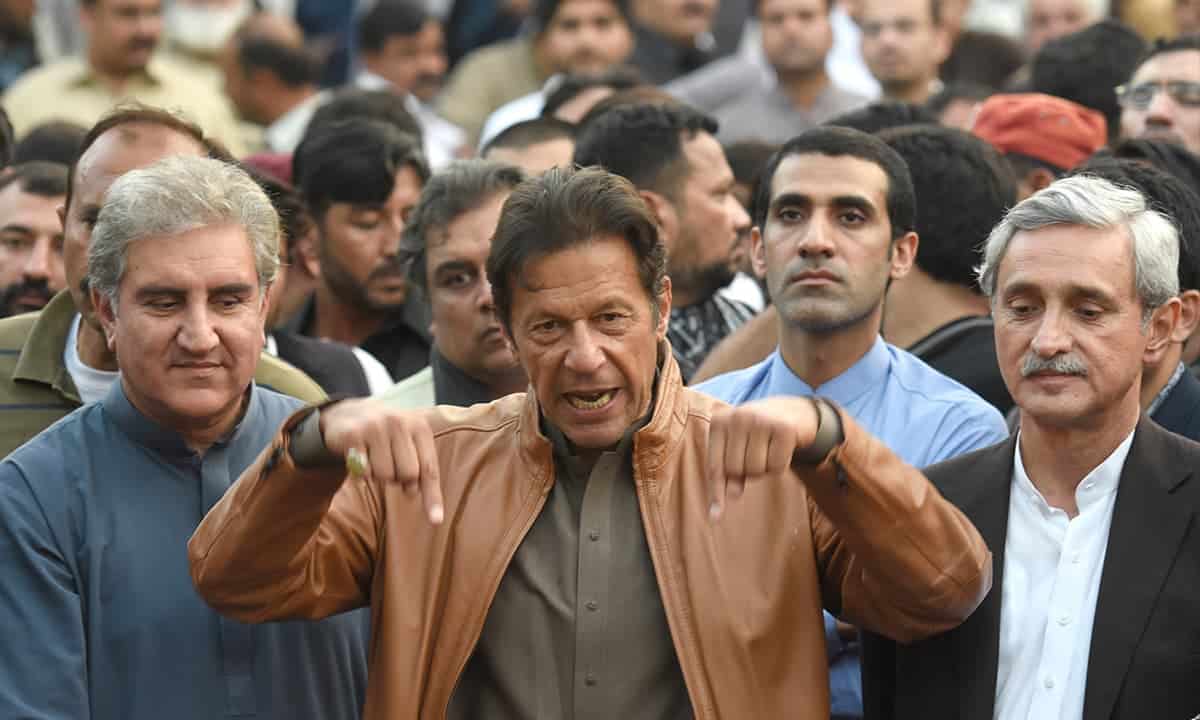 imran-stands-his-ground-as-he-terms-holding-psl-final-in-lahore-silly