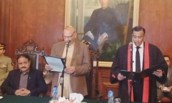 Kh Mamoon Rashed Justice Mamoon Rashid takes oath as new LHC CJ