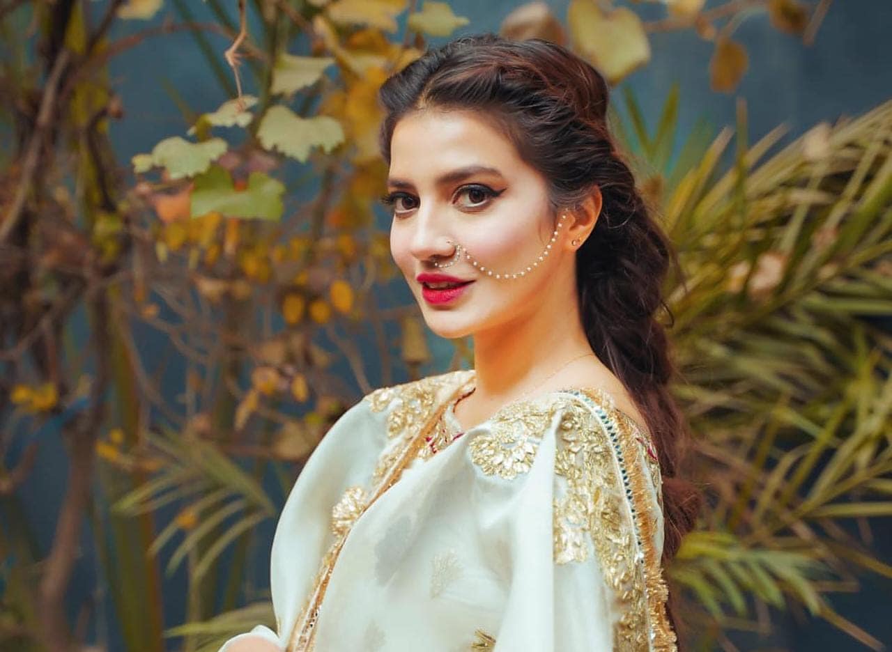 Rabia Butt flaunts ethereal beauty in Instagram video